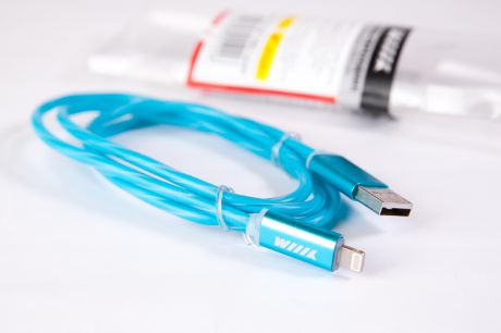 Кабель-переходник светящийся USB-8pin синий (CBL710-U8-10BU) WIIIX 1м