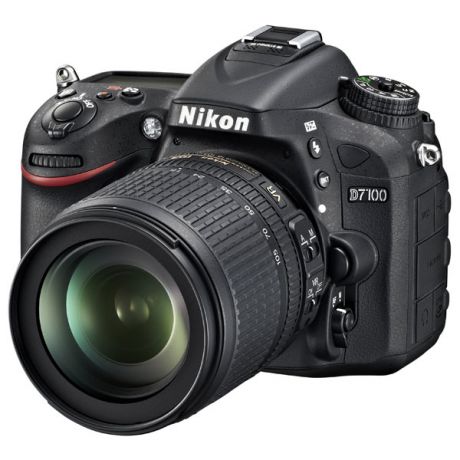 Nikon D7100 Kit 18-105VR Black