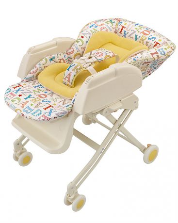 Aprica стульчик 3 в 1 New Born Easywash белый с желтым