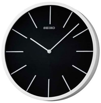 Seiko Пластиковые настенные интерьерные часы Seiko QXA470W