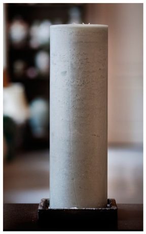 Homereligion Свеча крупная для интерьера, д.19см, в.60см, цвет светло-серый