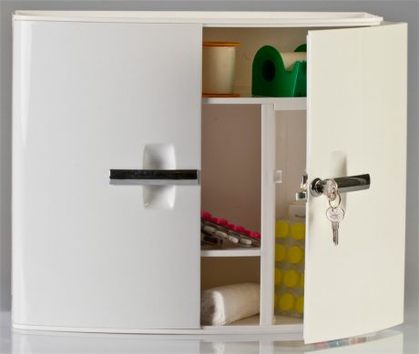 Primanova Шкафчик для ванной с замком (белый) 17х38х32 см
