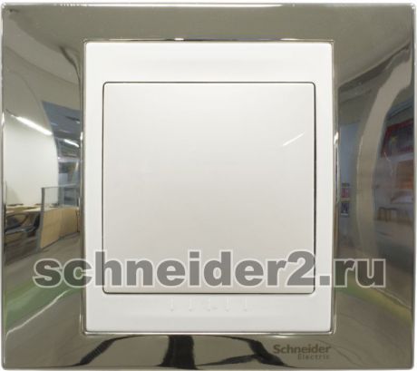 Schneider Рамки Unica Chameleon, вертикальная 2 поста - серебро с белой вставкой
