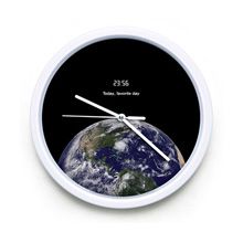 Часы настенные 'Our Universe'  / Earth