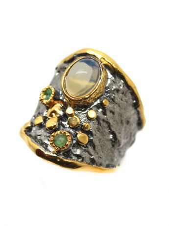 Ювелирные кольца KARMONIA Авторское серебряное кольцо с камнями: опал, изумруд.