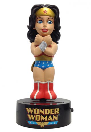 Фигурка на солнечной батарее DC Comics: Classic Wonder Woman (15 см)
