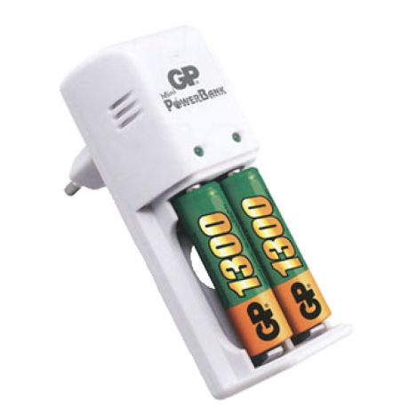 Зарядное устройство + аккумуляторы GP Power Bank mini 2/1300