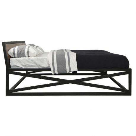Etg-Home Дизайнерская двуспальная кровать "Industrial"