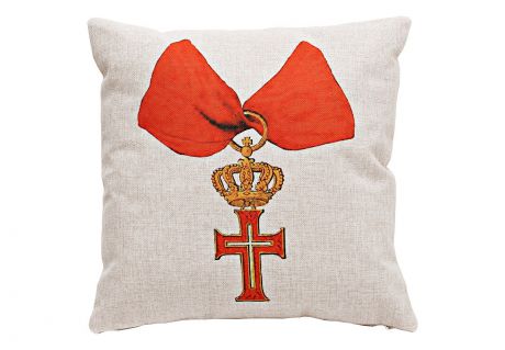 Object Desire Декоративная подушка «Верховный Орден, Ватикан»