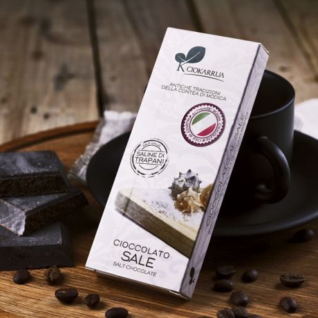Тёмный шоколад ручной работы CioKarrua 50% какао с солью (100 г)