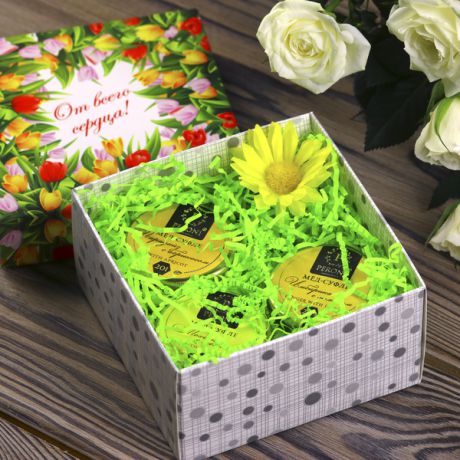 Подарочный набор в коробке "Медовые миниатюры - Букет тюльпанов"