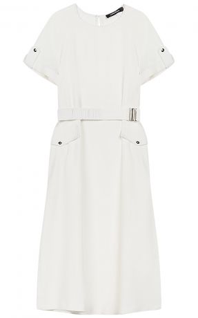 Белое платье с короткими рукавами