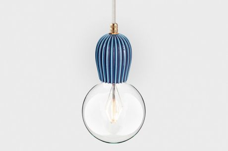 Latitude Подвесной светильник, LATITUDE Keramik Rib indigo/aluminum
