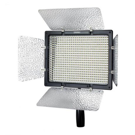 Осветитель светодиодный Yongnuo YN-600 L II LED