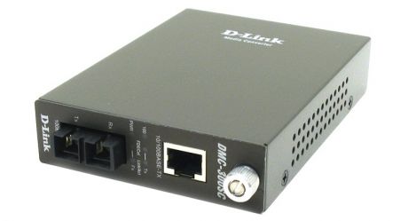 Медиаконвертер D-Link DMC-300SC/D8A Медиаконвертер из 100BASE-TX по витой паре в 100BASE-FX по многомодовому волокну (2км, SC)