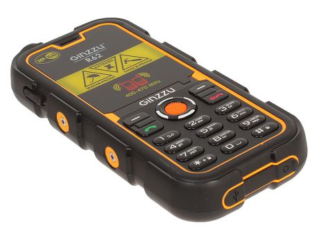 Защищенный Телефон GINZZU R62D черный/оранжевый 2SIM/1.3Mp/2.2"/FM/MicroSD Up 16Gb/1700мАч/IP68/Рация