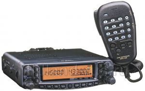 Мобильная радиостанция Yaesu FT-8900R