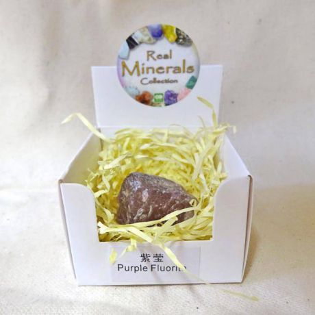 Флюорит фиолетовый минерал/камень в коробочке Real Minerals Collection (Флюорит фиолетовый)