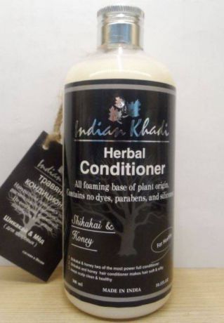 Кондиционер для волос шикакаи и мед Indian Khadi (300 мл)