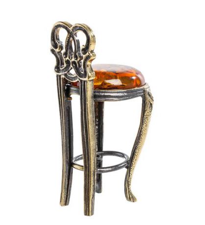AM-1341 Фигурка "Барный стул" (латунь, янтарь)
