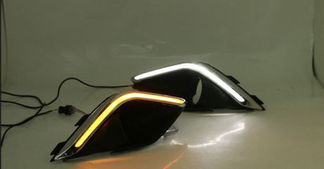 Противотуманные LED-фары с указателями поворотов в сборе (разные цвета свечения) для Mitsubishi Outlander 3 (2011 - 2014)