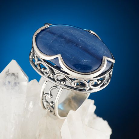 Кольцо кианит синий (серебро 925 пр.) размер 17