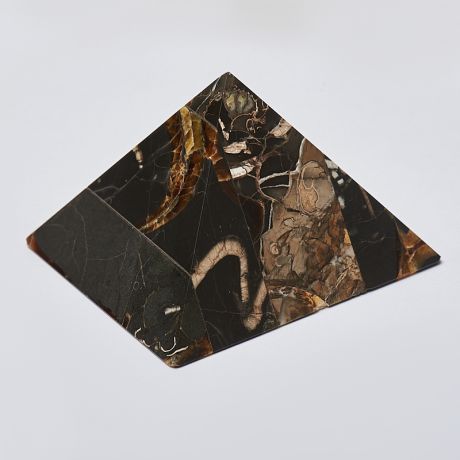 Пирамида симбирцит, окаменелость, пирит 8х7,5 см
