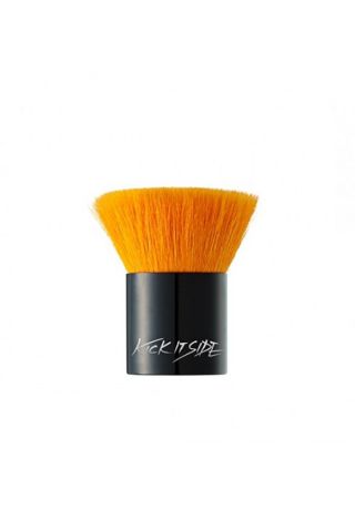 SKIN79 Kick It Side Thick Brush - Кисть Кабуки