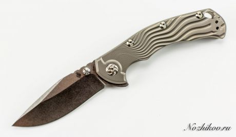 Складной нож Kizer River Cat, сталь CPM-S35VN, рукоять титан, серый