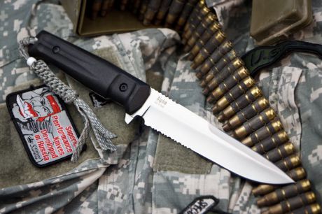 Тактический нож Alpha AUS-8 S с серрейтером, Кизляр