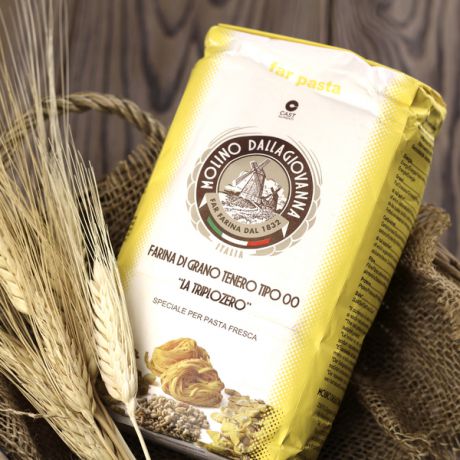 Мука Molino Dallagiovanna "Для пасты" из мягких сортов пшеницы (1 кг)