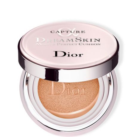 Dior Dreamskin Moist&Perfect Cushion SPF50 - PA+++ Уход для лица, придающий совершенный тон коже 012