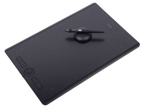 Графический планшет Wacom Intuos Pro PTH-860-R#PAINTER2018 Bluetooth/USB черный