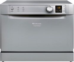 Компактная посудомоечная машина Hotpoint-Ariston HCD 662 S EU