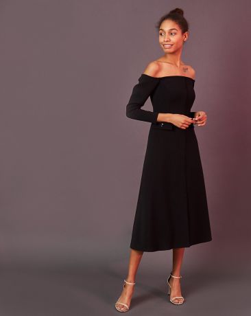 12Storeez Платье приталенное с открытыми плечами (чёрный)