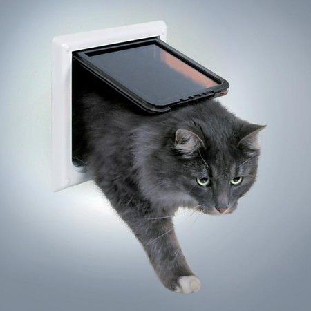 TRIXIE Дверца Trixie FreeCat de Luxe для кошек 17,7х18,7 см