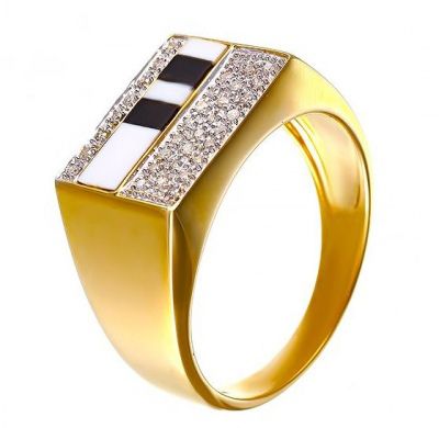 Кольцо с агатами, ониксами и бриллиантами из жёлтого золота