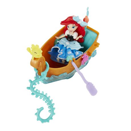 Hasbro Disney Princess B5338 Набор для игры в воде: маленькая Принцесса и лодка (в ассортименте)