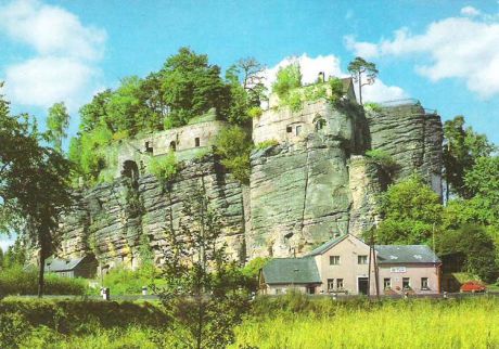 Почтовая открытка "Skalni hrad ve Sloupu". Чехия, вторая половина ХХ века