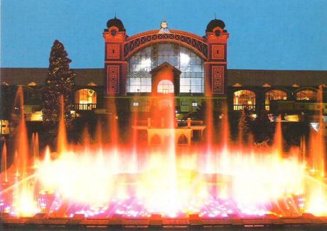 Почтовая открытка "Prague. The Exhibition Grounds - Krizik Fountain". Чехия, начало ХХI века