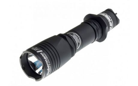 Ручной фонарь ArmyTek Dobermann Pro XHP35 HI теплый свет