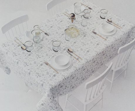 Скатерть Сирень "Завтрак в Париже", прямоугольная, 145 х 120 см