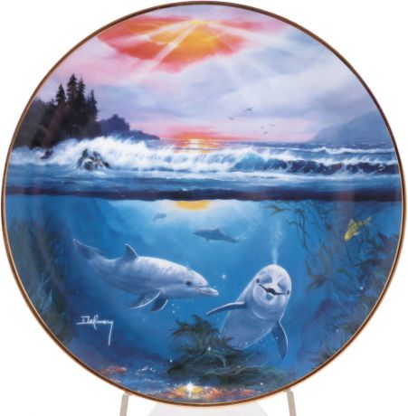 Декоративная коллекционная тарелка "Дельфины: Мир дельфина". Фарфор, деколь, золочение, США, Franklin Mint, 1990-е гг.