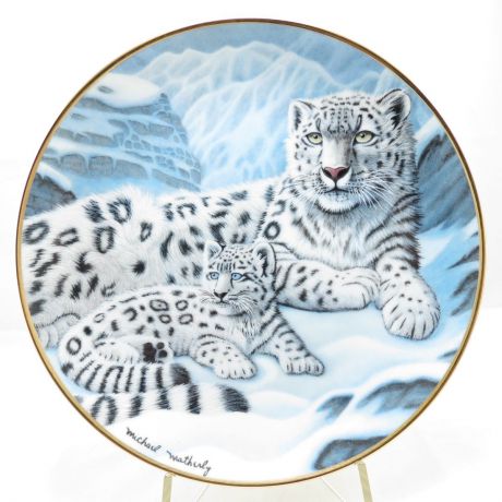 Декоративная коллекционная тарелка "Дикая Природа: Снежные Леопарды". Фарфор, деколь, золочение. США, Bradford Exchange, 1990