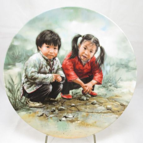 Декоративная тарелка "Китайские Детские Игры: Китайские Шахматы". Фарфор, деколь. Тайвань, Pavilion of T
