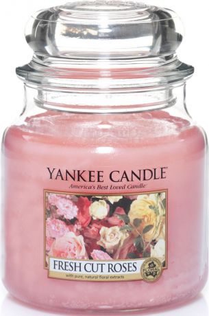 Ароматическая свеча Yankee Candle "Свежесрезанные розы / Fresh Cut Roses", 65-90 ч