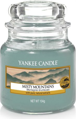 Свеча ароматизированная Yankee Candle "Туманные горы / Misty Mountains", цвет: голубой, высота 8,6 см