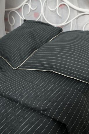 Комплект белья "Гаврилов-Ямский Лен", 1,5-спальный, наволочки 70x70, цвет: черный. 802