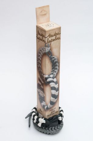 Набор для вязания Моя выдумка "Вяжи веревки" Косичка черно белая