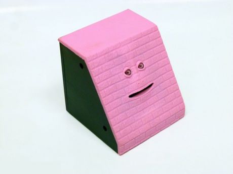 Интерактивная игрушка Интерактивная копилка "Обжора" (кирпич розовый) розовый
